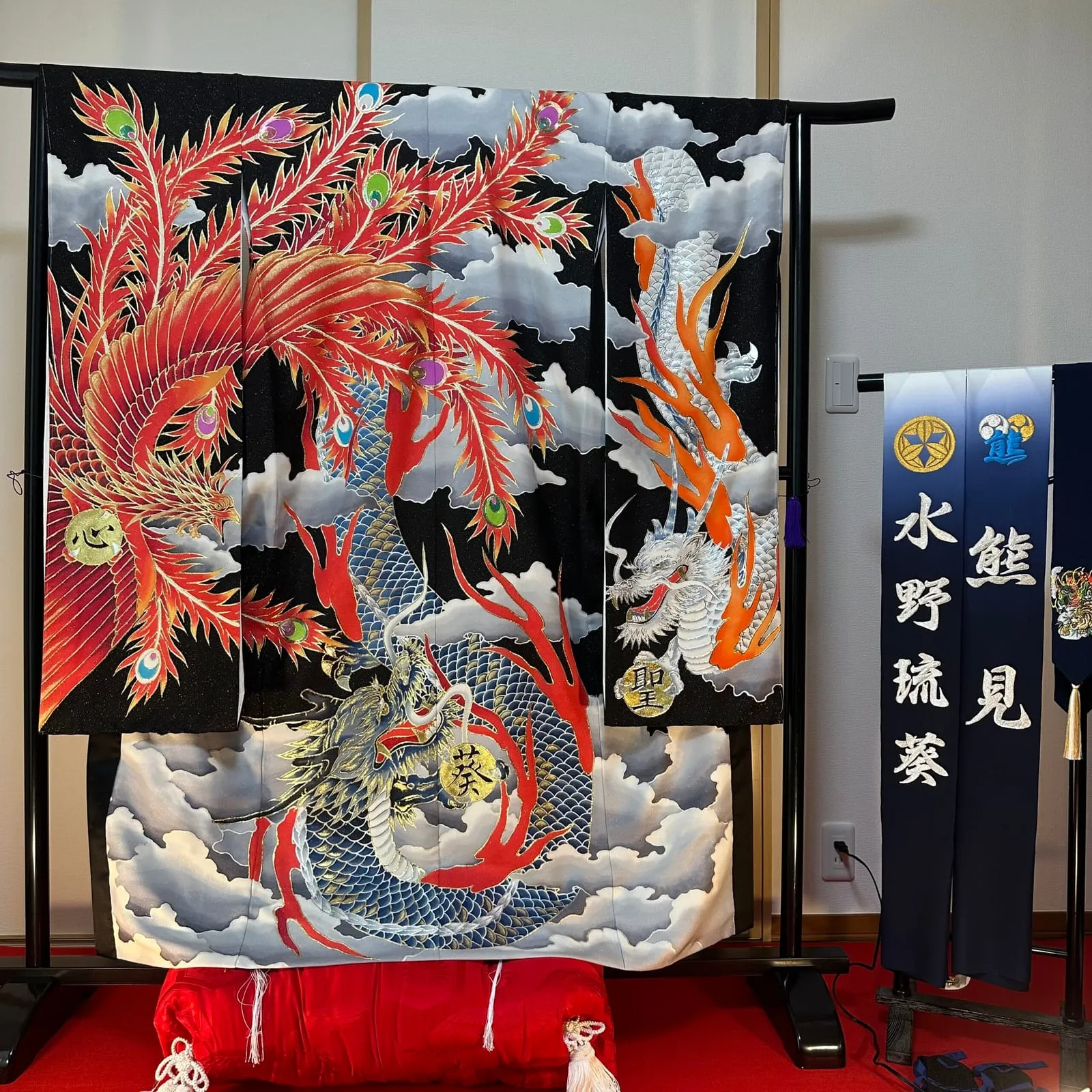 乗子衣裳の作品 龍・鳳凰